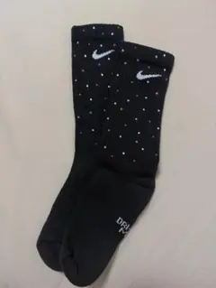 値下げ　nike キラキラソックス スワロフスキー付き　靴下のサムネイル