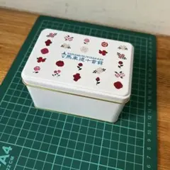 馬車道十番館　空き缶