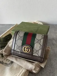 【美品】GUCCI グッチ　オフディア GGスプリームシェリーライン 折り財布