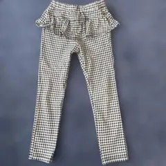 フリル付きパンツ