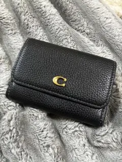 美品 COACH コーチ ミニ財布 三つ折り財布 ブラック レザー ゴールドロゴ