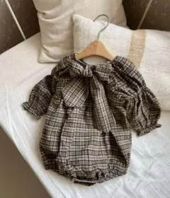 韓国 anneshirley ブラウン チェックロンパース S