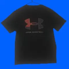 アンダーアーマー　大きめロゴ入り　半袖Tシャツ　黒　バスケットボール　Mサイズ