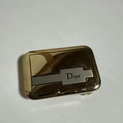 Item thumbnail for item 2900a9ab-96e9-477c-af74-f78c313d5150