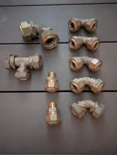 Swagelokチューブ継手（エルボ） 10mm 10個セット バラ売り可 - メルカリ