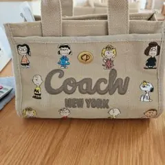 Coach スヌーピー刺繍トートバッグ