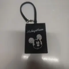 ミッキーマウス パスケース ブラック