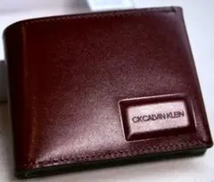 新品CALVIN KLEIN ブラウン 二つ折り財布 定価15400円
