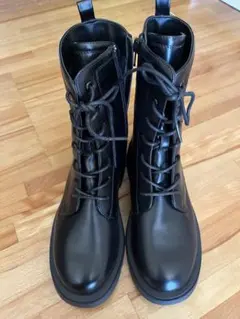 新品、タグ付き‼️キッズ＆ジュニアブーツ