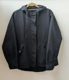GU ジーユー　定番マウンテンパーカーブルゾン　ネイビー　S