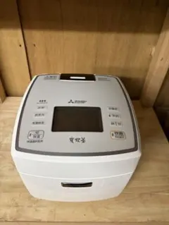 伊*壱様 MITSUBISHI 三菱 炊飯器 NJ-VEA10-W 22年製のサムネイル