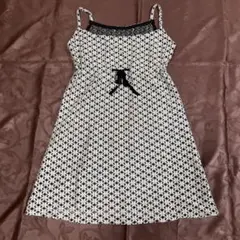 白黒花柄ノースリーブミニワンピース