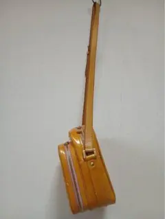 LOUIS VUITTON ショルダーバッグ