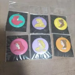 ディズニープリンセス アリエル　ラプンツェル　ベル　まとめ売り　缶バッジ