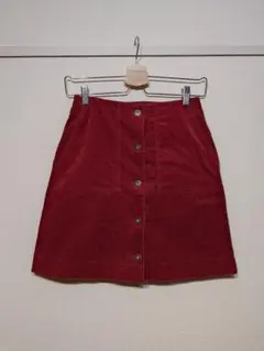 ユニクロ コーデュロイ タイトスカート 　赤　ワインレッド