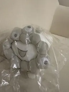 白 ミャクミャク 這い型 ぬいぐるみ Mサイズ