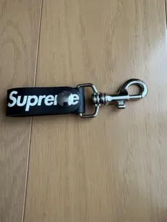 2026年最新】SUPREME レザーキーホルダーの人気アイテム - メルカリ