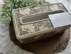 プレゼントにぴったり！ウィリアムモリスピンパーネルティッシュボックス