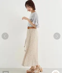 シフォンプリーツスカート フラワー フリーサイズ 新品未使用 タグ無し