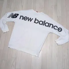 new balance ホワイト L スウェット　バックプリント