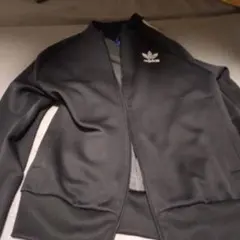 adidas ブラック ジャージジャケットセットアップ