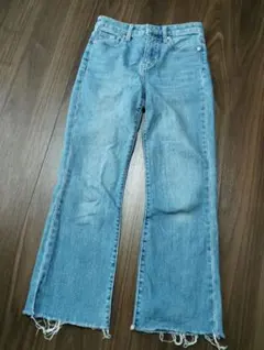 ハイライズ スキニーフレアアンクルジーンズ 22 (56cm)