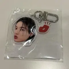 TREASURE カプセルトイ　ハルト　顔アクキー