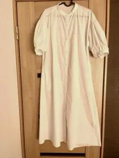 GU☆シャツワンピース！白 ホワイト！試着のみ美品