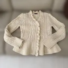 アイボリー ケーブル編み フリルカーディガン サイズII