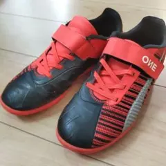 プーマ　トレシュー　トレーニング　サッカーシューズ　フットサル　22cmテープ