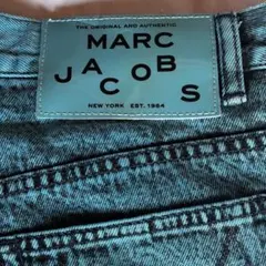 MARC JACOBS The Turn-Up Jean デニムパンツ 26のサムネイル