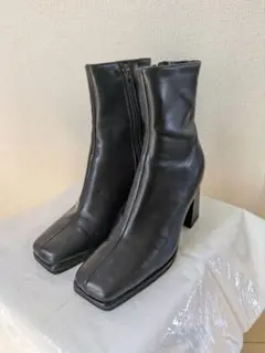 RANDA ショートブーツ　ブラック