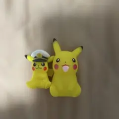 びっくらたまご フィギュアコレクション キャプテンピカチュウと他1点