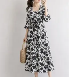 ＊美品＊SNIDELスナイデル 花柄 スクエアネック ロングワンピース/黒×白