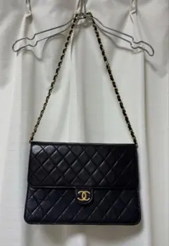 CHANEL マトラッセ　肩掛けショルダーバッグ