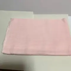 ピンク色　ガーゼ生地