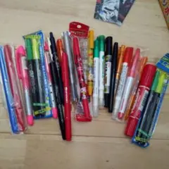 ペンやシャーペン　まとめ売り