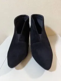 ブラック スエード ブーツ 中ヒール