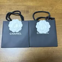 CHANEL ショッパー　紙袋　カメリア付き　ブラック