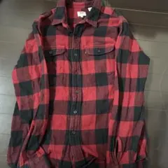 LEVI’S 赤黒チェックネルシャツ