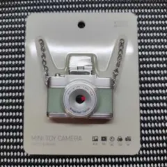 スリーコインズ　3coins スリコ　ミニ　トイカメラ　新品未開封　グリーン