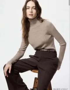 【UNIQLO】メリノリブタートルネックセーター ／ ベージュ