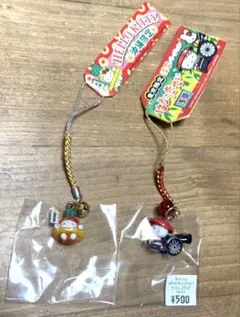 ご当地キティ　ハローキティ 人力車 と　沖縄パイナップル2個セット　ストラップ