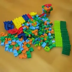 ピタゴラ 300パーツ以上あり ブロックスライダーのサムネイル