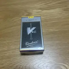 Item thumbnail for item f5803975-a3e8-4947-9358-f4e3511491df