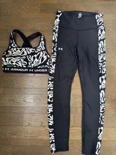 UNDER ARMOUR UAヒートギア ブラトップ＆レギンスセットのサムネイル
