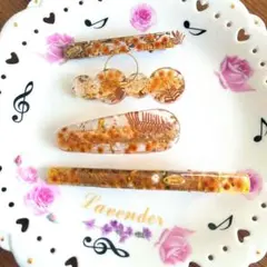 Item thumbnail for item b16d4fb5-13fa-4aba-8d1e-20375c9d6e2d