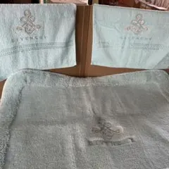 ジバンシーバスマット　フェイスタオル2枚