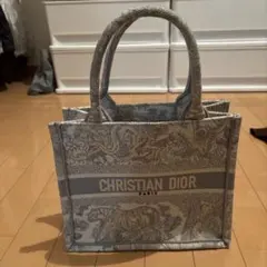 い*も様 【現状品】DIOR ブックトート グレー 大判トート - メルカリ