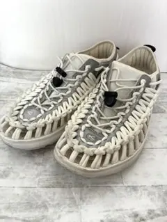 keen ユニークサンダル　WHITE BEAR 27.5cm